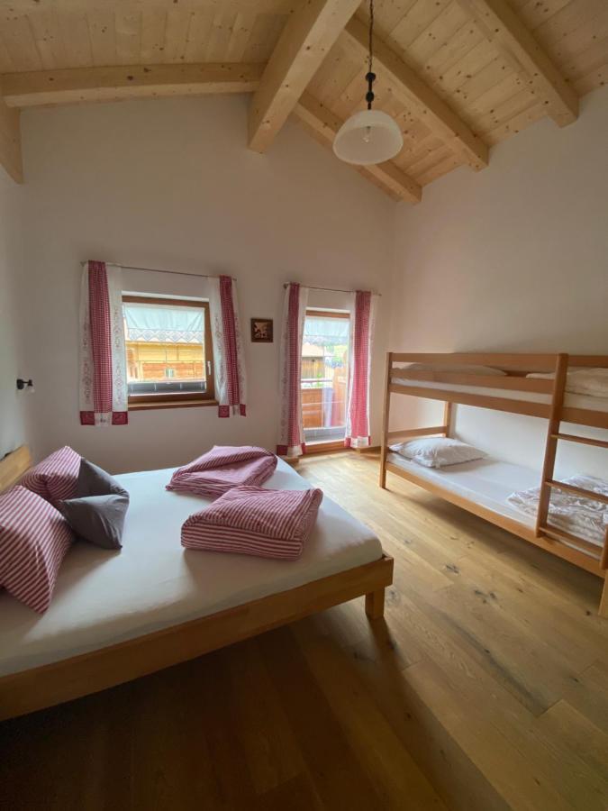 Bed and Breakfast Trixlhof à Sankt Ulrich am Pillersee Extérieur photo