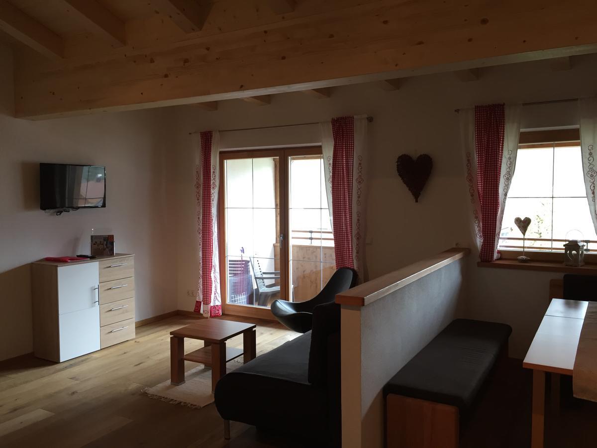 Bed and Breakfast Trixlhof à Sankt Ulrich am Pillersee Extérieur photo